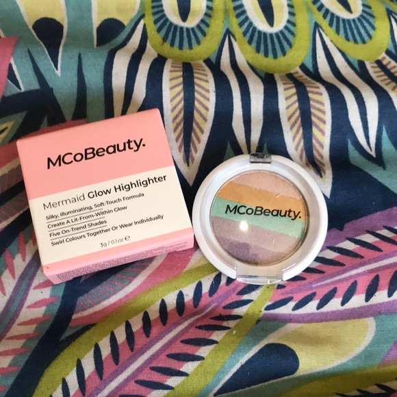 MCo Beauty Mermaid Glow Highlighter New/Opened only for picture - Picture 2 of 2